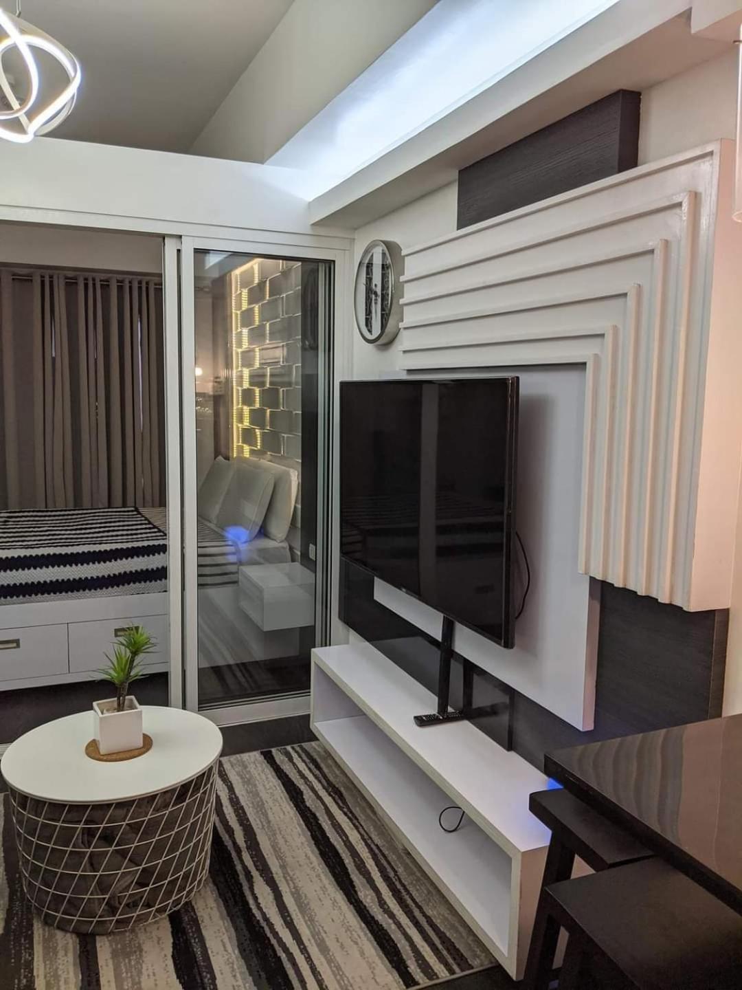 1 Cozy Bedroom In Lumiere Residences Pásig Exterior foto